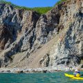 Дальше все шло ровно, скалы, небольшие водопады из ручейков, вода.  Был небольшой неприятный инцидент с Анной на песчаном берегу, не смогла оседлать волну и выкатиться красиво на берег.. Но все было хорошо 