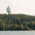 
 
В итоге: Сайма мне понравилась, чистейшая вода, полное отсутствие 
мусора на стоянках. Воды изобилуют рыбой, на суше полно грибов. Из минусов для 
меня, не дико, дачи финов разбросаны по берегам и островам в самых лучших 
местах. Финские водномоторники и яхтсмены в выходные дни снуют безостановочно.  
 
