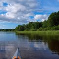 Гребу безо всякого напряга по ровной воде. Как же удачно я выбрал времечко для перехода!