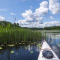 Пора побродить на каяке по окрестностям лагеря с фотоаппаратом.