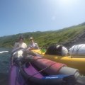 Установил камеру на каяк. Прикольно, но фотографировать можно через приложение в телефоне. Не удобно лазить за смартфоном