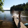 Не смотря на то, что вода была прохладная, кунались регулярно. 