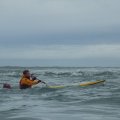 Tidal Races. Не знаю, как правильно перевести на русский. Сулой? Быстрые приливные течения сталкиваются со встречной ветровой волной. Получается такой супчик, немного хаотичный. Не особо надо сказать пригодный для серфа - хотя может это именно в этом месте и в этих условиях. Интерференция волн на практике, так сказать.&nbsp;Во все это дело вмешивается ветер (в моем случае - встречный), он волны отчасти гасит, а самые крупные заставляет ломаться.&nbsp; На удивление не килялся (обычно я люблю это дело).&nbsp;