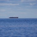 Потом
он стал проецироваться на какую-то гору. Скорее всего это полуостров Турий. До
него от меня 35 км.&nbsp;