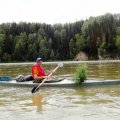 Часть
первая.

Подготовка
к экспедиции.

Зима,&nbsp; за окном снег идет не переставая. Но прийдет
весна, потекут ручьи, распустятся листья, а там и лето не за горами. Пора
подумать о летнем походе, и главное собрать команду. У брата с отпуском
непонятно и будет ли он вообще, племяник собраля в велопушествие по Горному
Алтаю, одна надежда на дочь. Не подвела доча, сама вызвалась, да одна, еще
будущий архитектор составит нам компанию в походе. Вместе учатся. Сразу же
востановлена в должности начальника эспедиции. Ей и карты в руки.&nbsp; 

В этом
году как никогда, снегу намело по самые крыши, будет много
воды, на Обь до середины августа не сунешся, комары сожрут, выбора особо нет,
значит нам снова на Телецкое озеро, а там домой, Бия, Обь, километров шестьсот
получается, неплохо. Вот такое хобби у нас знакомится с каякам на Телецком
озере. Посчитали три капитана, два каяка, как-то не делится, ни чего дело
поправимое, тепло прейдет исправим арифметику.  Маршрут
утвержден, состав&nbsp; утвержден, закуплен
флаг и командирская дудка.


 
 
  
  
  
  
  
  
  
  
  
  
  
  
 
 
 

 
&nbsp;Экспедиция начинается. Самое сложное в строительстве новой лодки, это
объяснить жене зачем тебе нужен еще один каяк, но на этот раз всё прошло
гладко. 10 июля написал заявление на отпуск, а значит через две недели в поход.
&nbsp;Уложился за две недели, после работы, делал
без выходных, в выходные были другие дела, бюджет чуть- чуть превысел три
тысячи рублей, считая юбку и обвязку.   