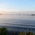 Даже волнение на водной поверхности в утреннюю пору успокаивает и умиротворяет.