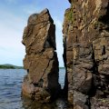 Впрочем, этого и следовало ожидать. Если существует щель, значит существует и то, что туда обязательно залезет.