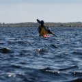 В проливе хорошее попутное&nbsp;течение. В самом узком месте наша скорость увеличилась до 10-12 км/ч, и это&nbsp;против ветра! После прохождения узкого места скорость опять упала до 5 км/ч.16:55. Дошли до пролива Южные&nbsp;Железные ворота. Этот пролив перегорожен дамбой, по которой мы уже катались на&nbsp;велосипедах.